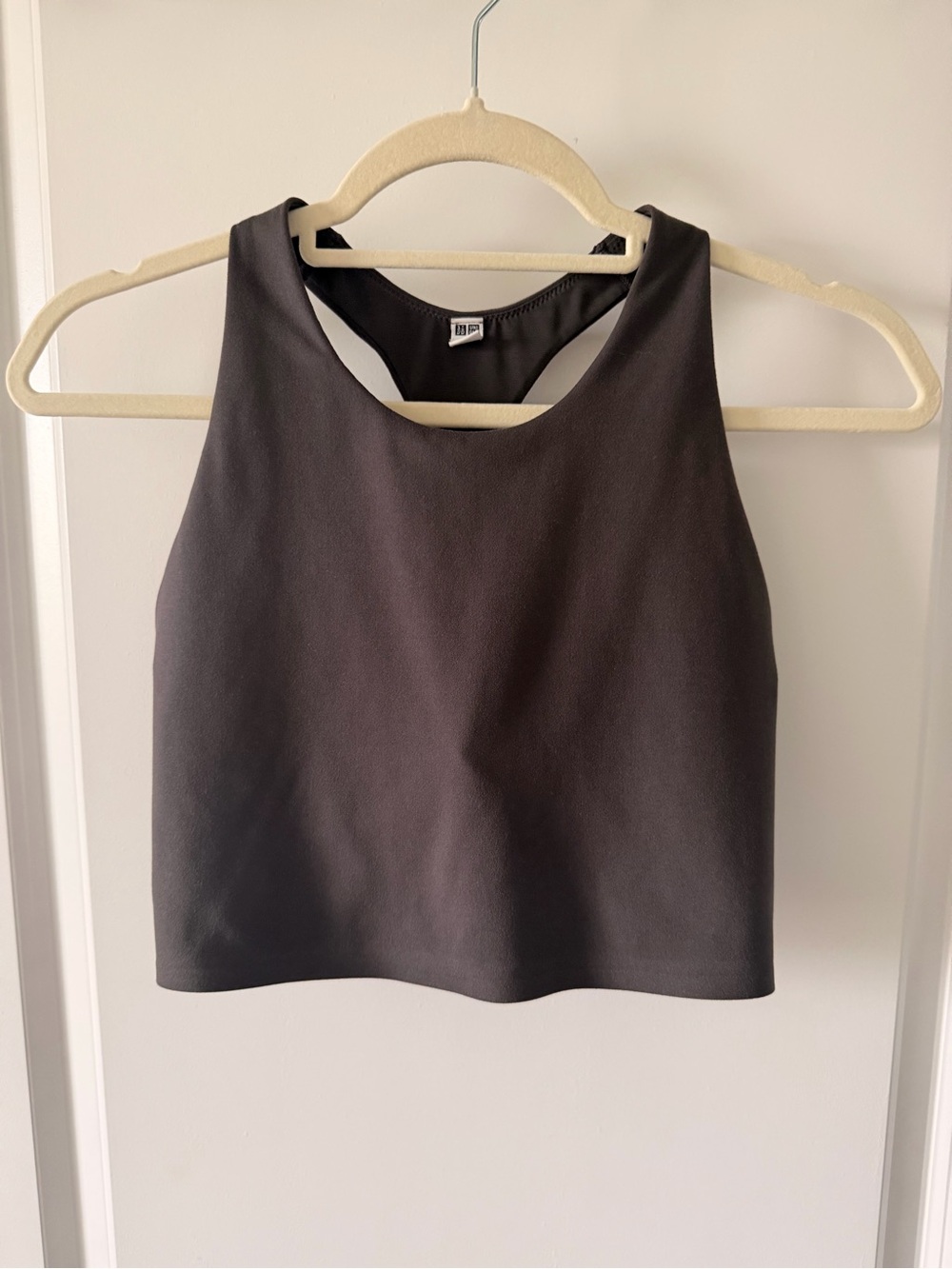 Uniqlo Black Cropped Racerback Tank Top
